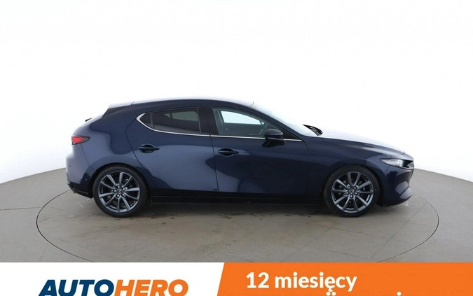 Mazda 3 cena 77900 przebieg: 86470, rok produkcji 2019 z Przeworsk małe 352